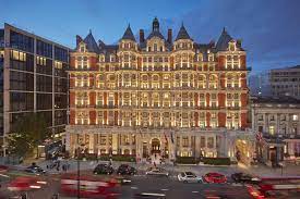 Cancel free on most hotels. Best Luxury Hotels Near Hyde Park 2021 The Luxury Editor