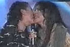 La figura del programa montse & joe declaró ante las cámaras. Uuuuy Salieron Las Fotos De Veronica Castro Y Yolanda Andrade Dandose Kikos