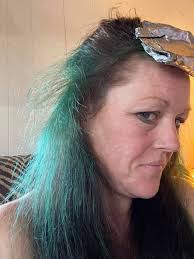 So I'm just curious, for those who do fashion colors. What are you  charging? I've seen some salons charging by the hour for doing fashion  shades but also seeing it being charged