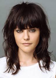Magnifiques Coupes Avec Franges La Tendance De L Annee 2016 Coiffure Frange Coupe De Cheveux Cheveux Mi Long