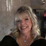 Linda Smalling's Instagram, Twitter & Facebook