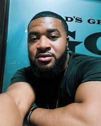 If you watched both of my movies, which vibe is this pic giving: Jackson  Washington or Quincy Wright? #deadlyobsession #doubleblended #amazon  #primevideo #tubi