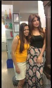 Portfolio Images Kromakay Image Salons Pvt Ltd Juhu Western Suburbs Beauty Parlours 18493 Weddingplz A space where beauty is transformed into art and here the team paints sculpts and adapts to all genres. kromakay image salons pvt ltd juhu