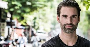 The education details are not available at this time. Sean Dhondt Diep Vanbinnen Ben Ik Een Grote Softie Celebrities Hln Be