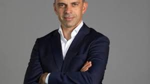 Novak va participa în trei probe la categoria c4: Cine Este Eduard Novak Sportivul Propus De Udmr La Ministerul Tineretului Este Singurul Campion Paralimpic Al Romaniei Sunt Extrem De Onorat Mobile