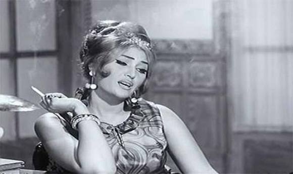 شريفة ماهر.. من طفلة مشاكسة إلى نجمة أدوار الفتاة المتسلطة (صور) | مبتدا