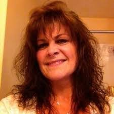 Suzanne Spiller's Instagram, Twitter & Facebook