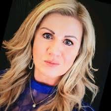 Daar is ie dan! Mijn boek Spontaan spellen is vanaf morgen…