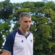 Vojvoda — vòjvoda m <n mn e> definicija pov. Novo Tecnico Do Fortaleza Vojvoda Quer Identificacao Do Time Com Torcida 10 05 2021 Uol Esporte