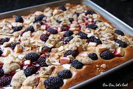 Ein bisschen schmeckt er nach. Apple And Blackberry Kuchen Recipe Cin Cin Let S Eat