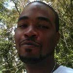 Daryl Dubois's Instagram, Twitter & Facebook