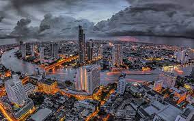 Una bomba explota en el edificio, algo que hace que todos queden aturdidos. Descargar Fondos De Pantalla Bangkok 4k Panorama Paisajes Nocturnos Edificios Modernos Tailandia Asia Bangkok Modern Buildings City Wallpaper