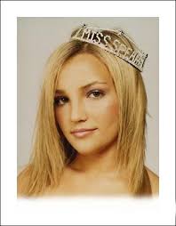 slt mon blog est entierrement consacrer aux soeurs spears: jaime lynn et  britney