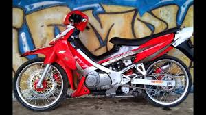 Modifikasi suzuki satria f150 off road style, ubahan dikit doang nih! Modifikasi Motor Satria Hiu Nah Bagi Pecinta Motor Ada Baiknya Kenali Beberapa Modifikasi Motor Sport Yang Sedang Hits Ini Seperti Apa Hiu Motor Motor Sport