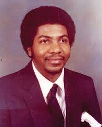 Lacy Holmes's Instagram, Twitter & Facebook