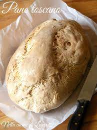 Dal 1980, in poco meno di quarant'anni, abbiamo perso il 40 per cento della produzione di pane per fare il pane in casa non basta avere una buona macchina del pane: Pane Toscano