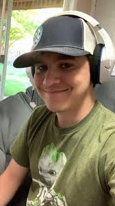 Streaming attempt to reach grand master 1