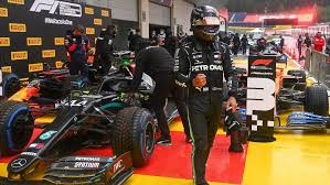 ¡una salida alocada y una foto finish! Hamilton Logra La Pole Del Gp De Estiria En F1 2020