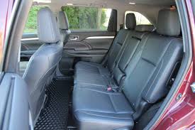In many ways, the 2015 toyota highlander and the 2015 honda pilot are neck and neck, as you probably know if you're considering these two powerful suvs for your next vehicle purchase. 2016 Honda Pilot Vs 2015 Toyota Highlander Autoguide Com