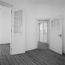 Altbauturen Stilturen Kassettenturen Tamboga Turen Fenster Koln Lieferung Und Montage Von Turen Fenstern Hohen Altbau Turen Altbau Fenster Und Turen