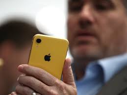 Scroll down and tap on autofill. How To Edit Autofill Information On Your Iphone Business Insider