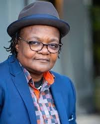 Rosalind Mcmillan's Instagram, Twitter & Facebook