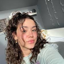 Alison (@alreviews0)