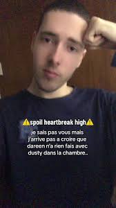 Does Darren Get with Dusty