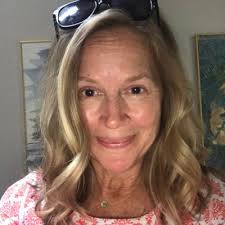 Jenny Coutu (@jmcoutu)