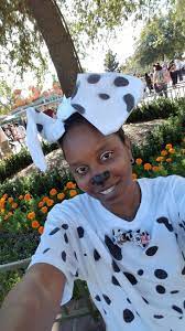 101 Dalmatians White Tee Shirt Dalmation Spot Template Fabric Spray Paint Place The Template On Top Of Pink Dog Collars Black Fabric Paint Fabric Spray Paint