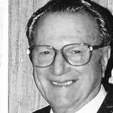 Louis Quetel's Instagram, Twitter & Facebook