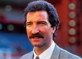 How Graeme Souness tore Rangers convention apart as Dave MacKinnon recalls  tackles, ties and 'taches