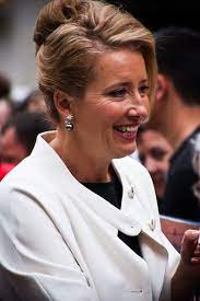Select from premium emma thompson of the highest quality. Emma Thompson S Neue Frisur May 2021