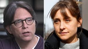 Allison christin mack (born july 29, 1982) is an american actress known for her roles as chloe sullivan on the wb / cw series smallville and as amanda on the fx series wilfred. Nxivm Brainwashing What Allison Mack S Classmate Thought Of Her Film Daily