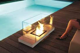 Design Feuerstelle Fur Aussen Mit Ethanol Fur Eine Lagerfeuerromantik