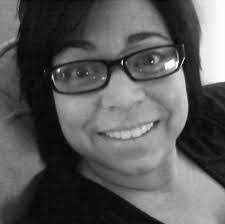 Carolyn Munn's Instagram, Twitter & Facebook