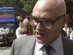 Iris Bentley's Instagram, Twitter & Facebook