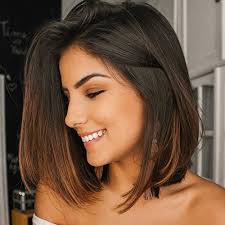 When you have thick hair, puffiness and big hair are two of your biggest struggles. 45 Best Short Hairstyles For Thick Hair 2021 Guide