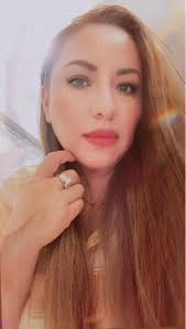 Looking for a full-time Airbnb cleaning service company in Surfside Beach,  TX?