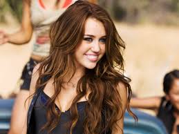 miley cyrus tessa unique x3 miley cyrus haare haar styling lockige frisuren
