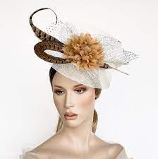 Ivory Kentucky Derby Fascinator Feathers Wedding Hat Ivory Etsy Derby Fascinator Kentucky Derby Fascinator Fascinator