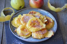 Beignets De Pommes A La Poele Et Sans Friture Beignet Aux Pommes Beignets Recette Beignet Facile