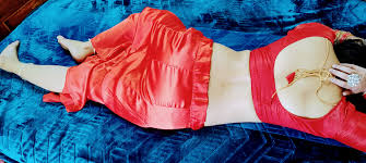 Goldiwets Cam Model: Free Live Sex Show & Chat | Stripchat