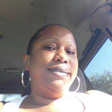 Tineal Gomez (@tineal1978)