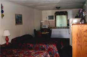 Plus, guests can enjoy barbeque facilities, which has made this a popular choice among travelers visiting lake havasu city. Havasu Inn Suites Lake Havasu City Aktualisierte Preise Fur 2021
