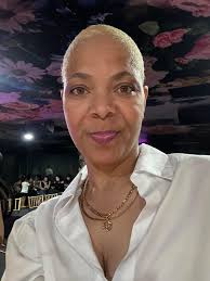 Stoner Hill we have another birthday! Help me wish Sharon Oneal Taylor a  happy birthday!!