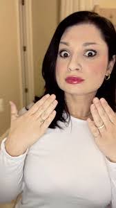 Kaitlin Simoneaux's Instagram, Twitter & Facebook