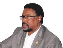 xildhibaanad samiira oo wiil ku umushay dalka swedan ,waxeeyna u dhashay  Mohamed Mursal Sheikh Abdurrahman gudoomiyaha baarlamaanka soomaaliya,,,  Tollow maka soo faari doontaa doorashada beledweyne ee xildhibaanimo mise  wiilkii badali lahaa ayey