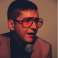 Rob Mayhew (@robmayhewcomedy)