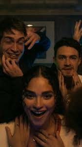 Colleen Hepler's Instagram, Twitter & Facebook